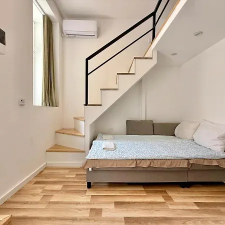 C24 Dorka Mini Apartament