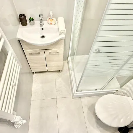 C24 Dorka Mini Apartament *